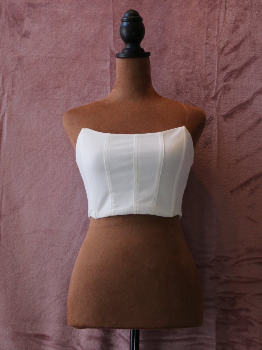 SHEIN White Corset Tube Crop Top – Size Small 🤍✨